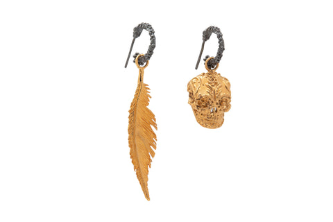 ARRACADA CALAVERA DE AZÚCAR Y PLUMA